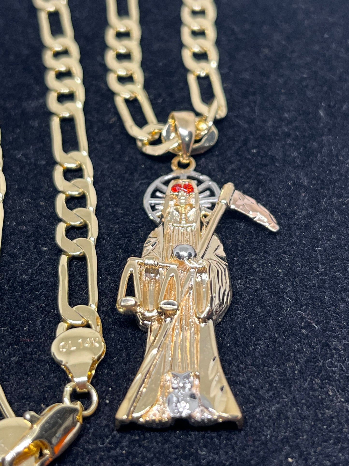 Cadena de la Santa Muerte